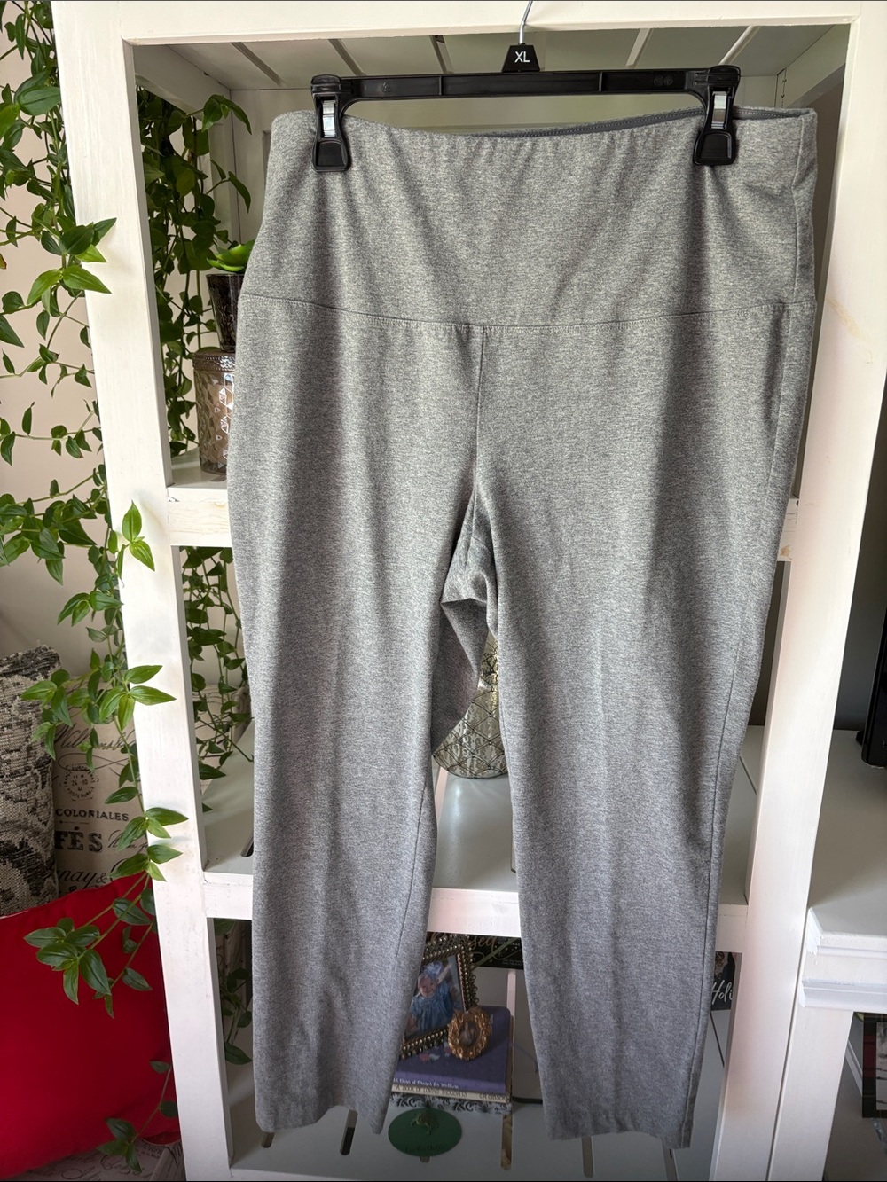 Chico's Zenergy Gray Pants
